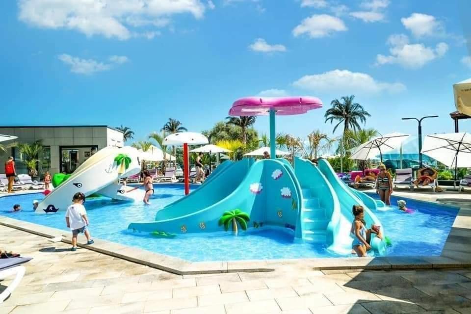 Alesea Ap-Alezzi Beach Resort Năvodari Exteriér fotografie